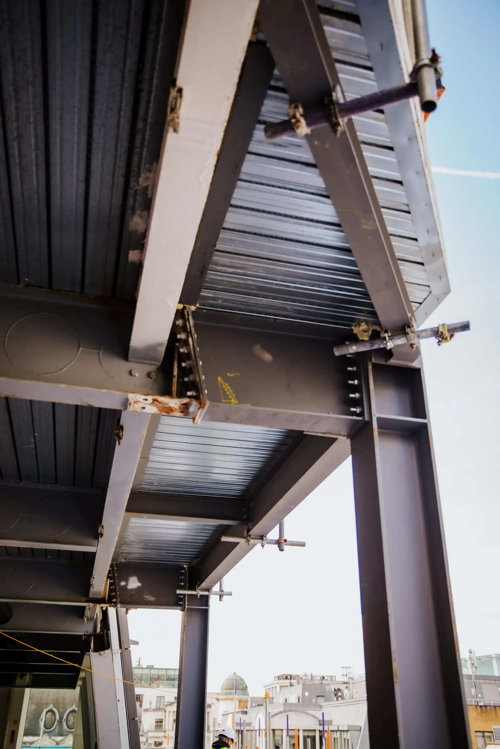 steelwork at 25 moorgate city of london